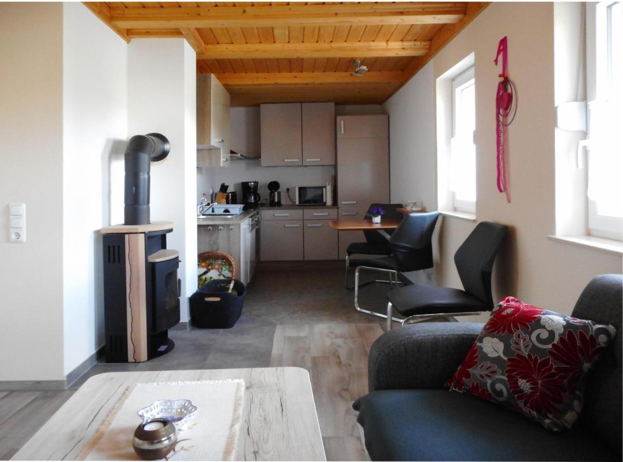 Ferienhaus Kaempf Kaltennordheim エクステリア 写真