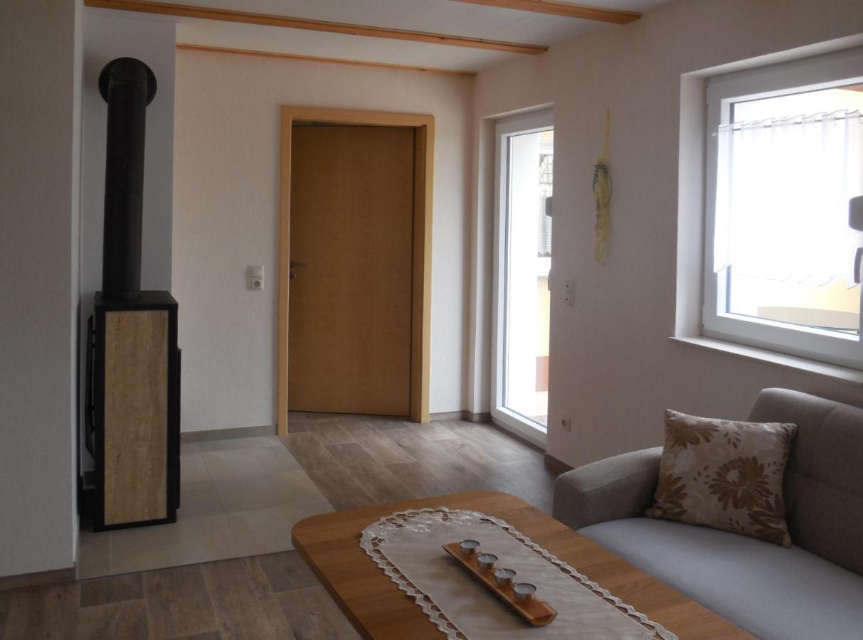 Ferienhaus Kaempf Kaltennordheim エクステリア 写真
