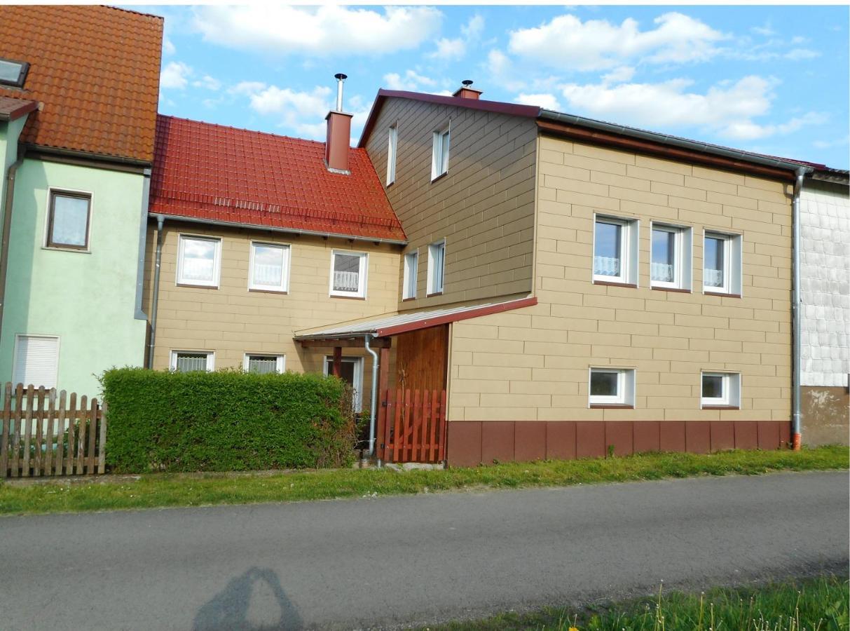 Ferienhaus Kaempf Kaltennordheim エクステリア 写真